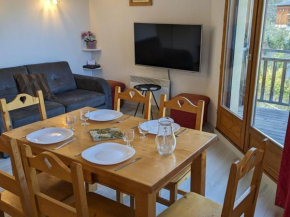 Beau 3 pièces 8 pers, proche pistes avec WIFI, Netflix et parking - FR-1-262-170